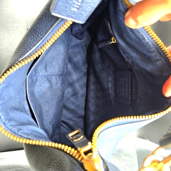 Pre Loved! Coach Harley Blue  Pebbeld Leather Hobo Bag with Gold Accents - Picture 6 of 7